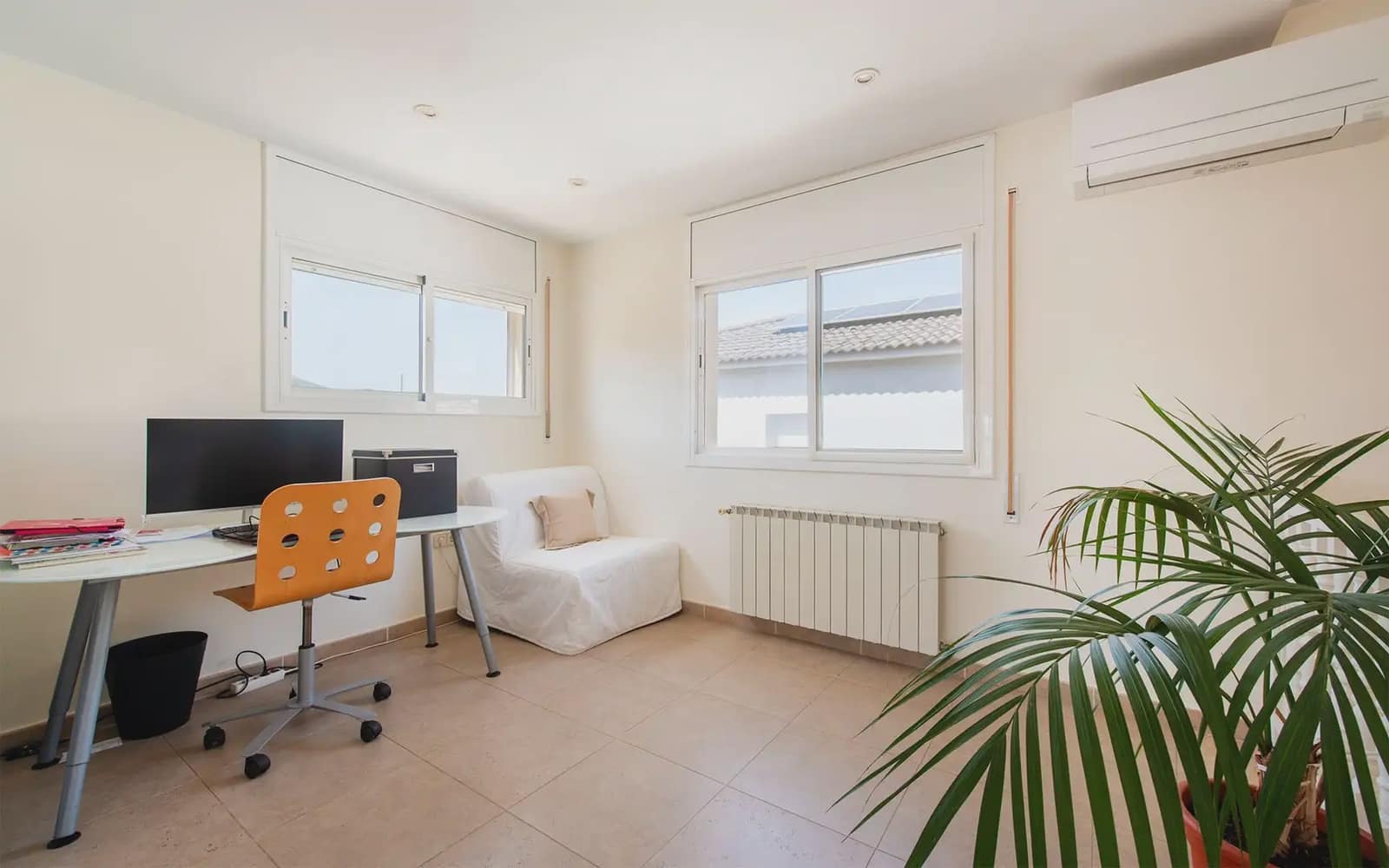 4 chambre Villa/Maison Semi-Mitoyenne à vendre à Sant Fost de Campsentelles avec garage - 580 000 € (Ref: 10054449)