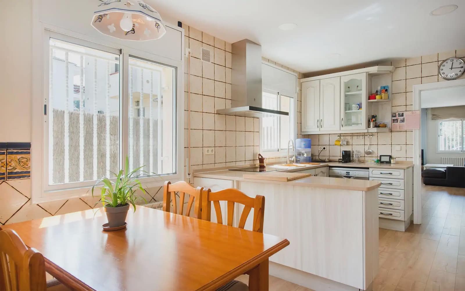 4 chambre Villa/Maison Semi-Mitoyenne à vendre à Sant Fost de Campsentelles avec garage - 580 000 € (Ref: 10054449)