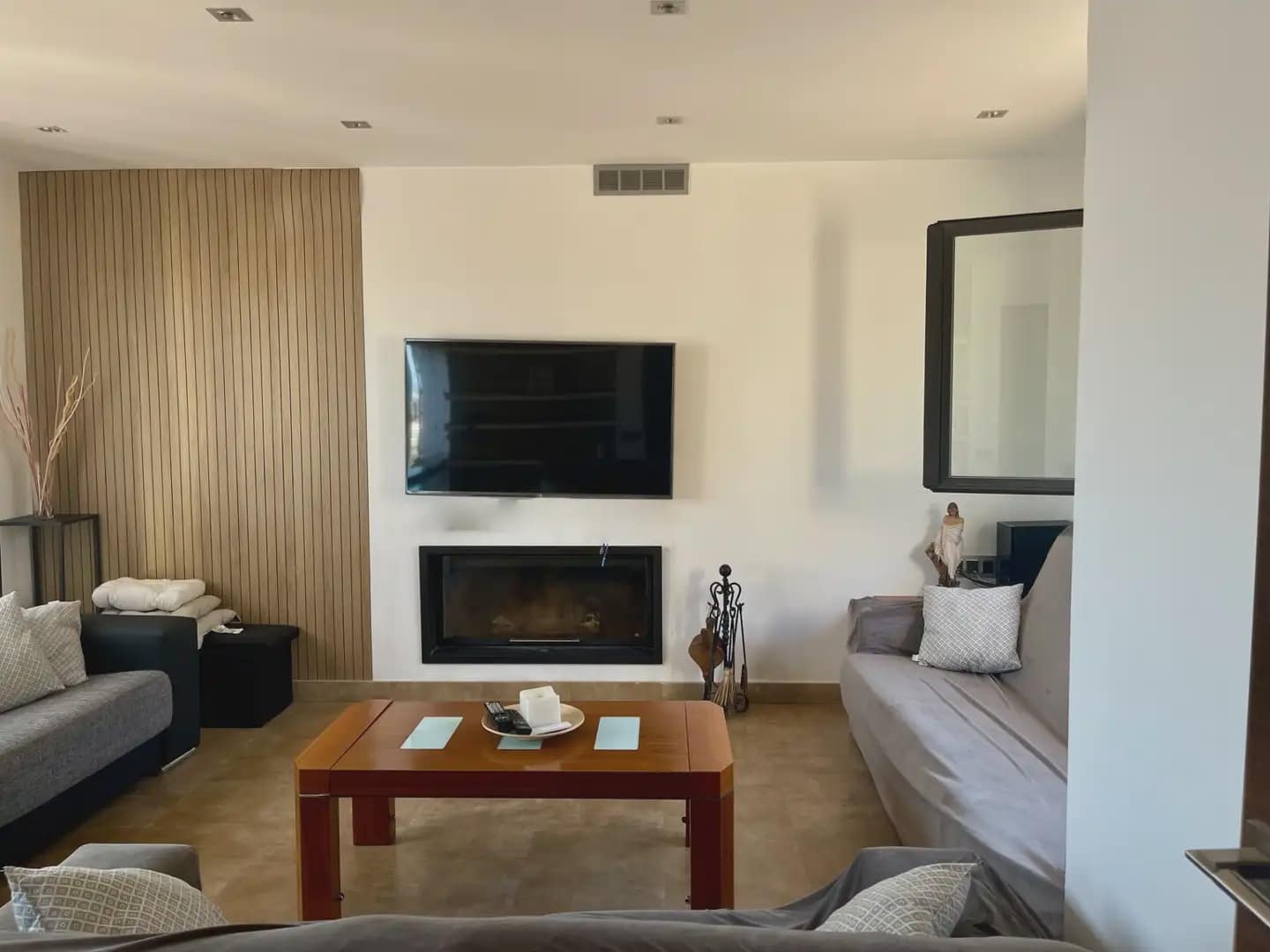 Chalet de 6 habitaciones en Sant Boi de Llobregat en venta con piscina garaje - 625.000 € (Ref: 10057672)
