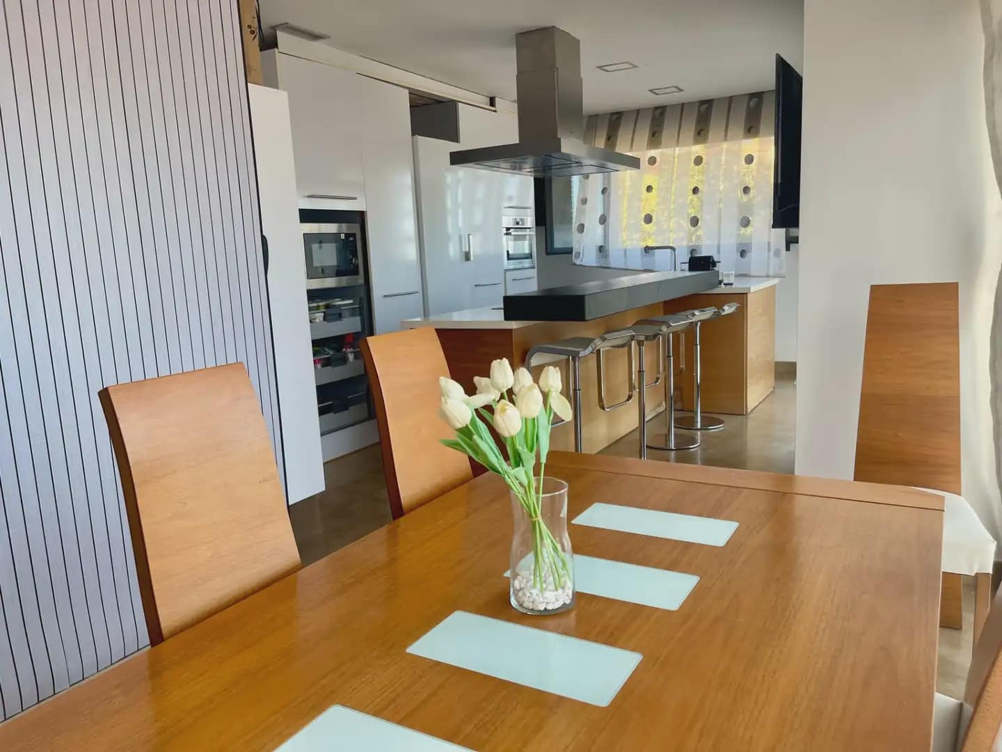 Chalet de 6 habitaciones en Sant Boi de Llobregat en venta con piscina garaje - 625.000 € (Ref: 10057672)