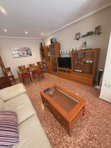 4 slaapkamer Flat te koop in Torrent met garage - € 320.000 (Ref: 10062678)