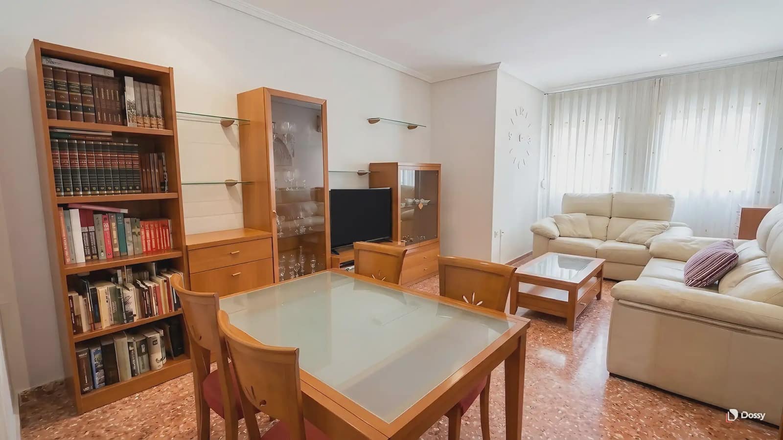 Piso de 4 habitaciones en Torrent en venta con garaje - 320.000 € (Ref: 10062678)