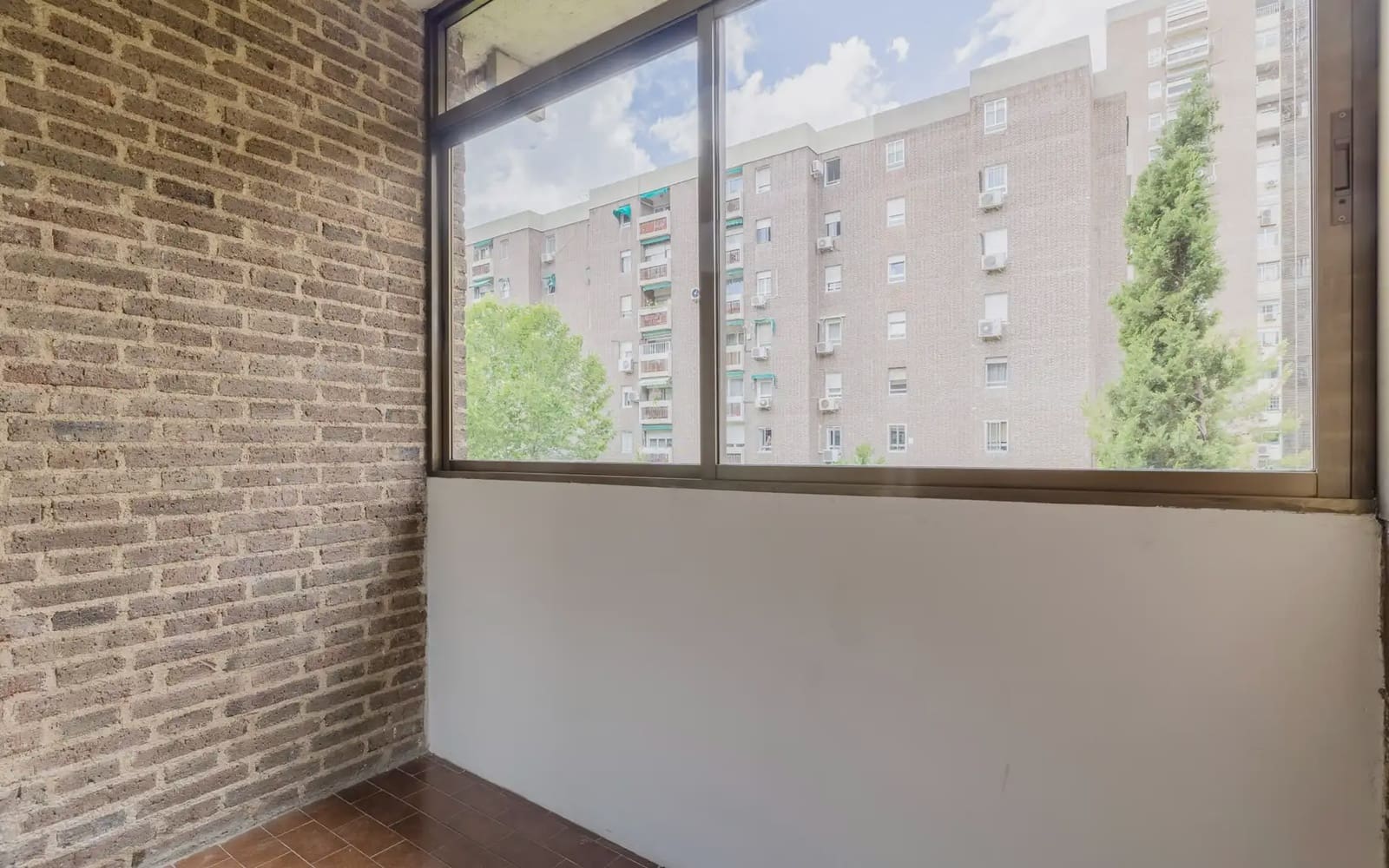 4 soveværelse Lejlighed til leje i Madrid by med garage - € 2.350 (Ref: 10073070)