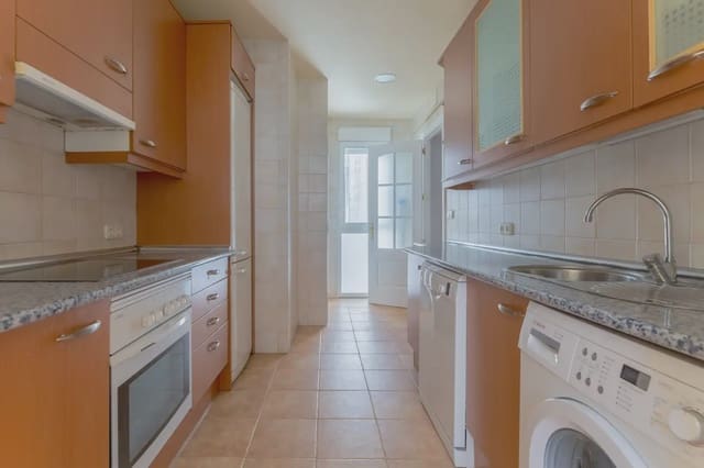 3 quarto Penthouse para arrendar em Lista, Madrid cidade - 2 800 € (Ref: 10073071)