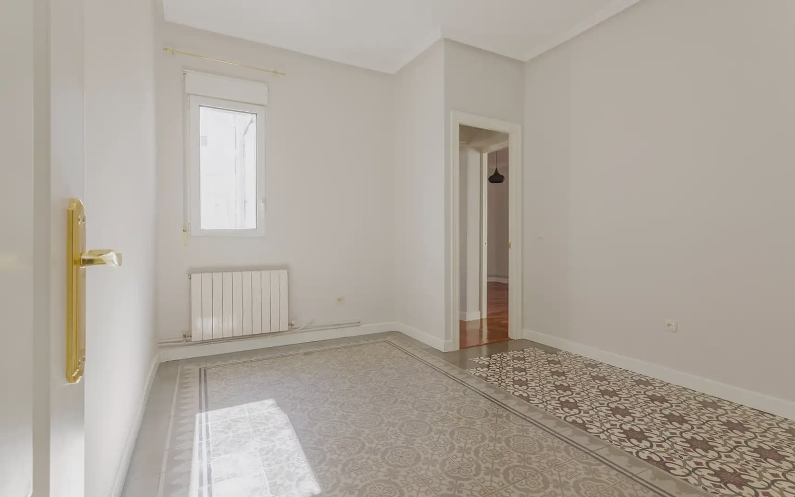 3 bedroom Penthouse for rent in Madrid city - € 2,800 (Ref: 10073071)