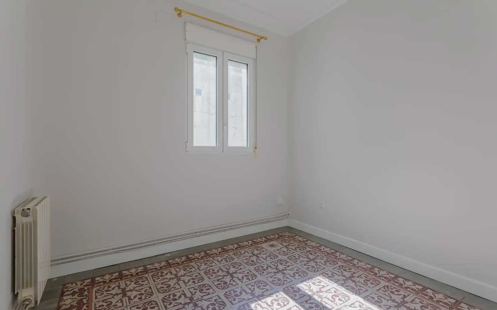 3 bedroom Penthouse for rent in Madrid city - € 2,800 (Ref: 10073071)