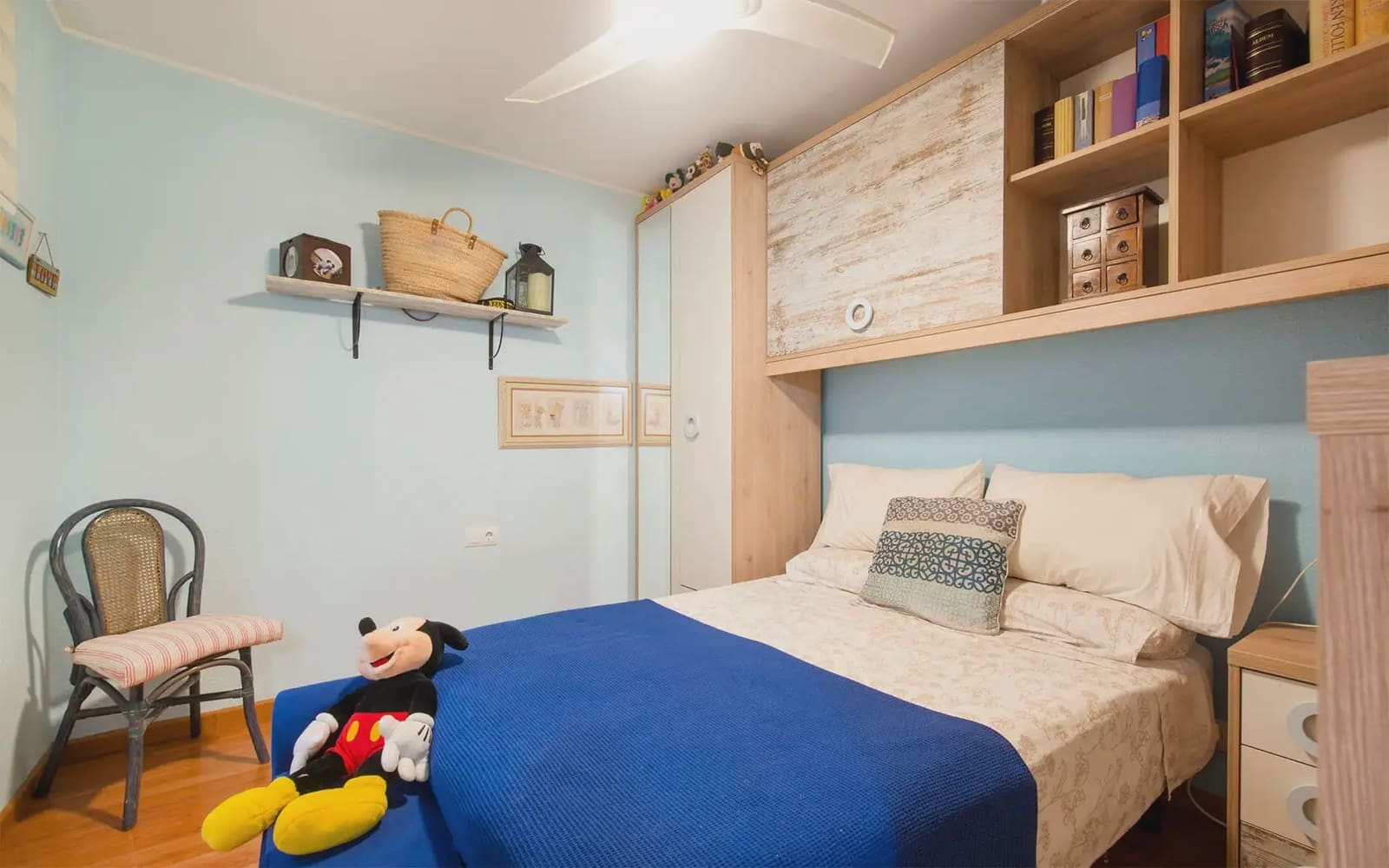 4 soveværelse Lejlighed til salg i Sant Boi de Llobregat - € 310.000 (Ref: 10088424)