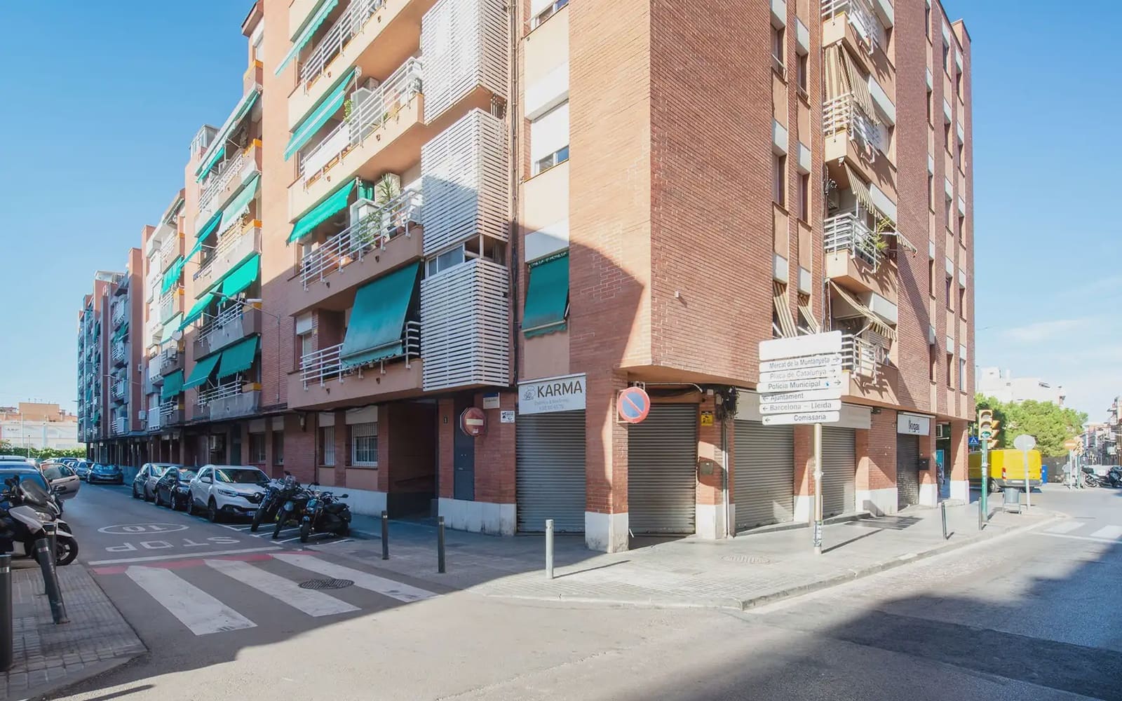 4 soveværelse Lejlighed til salg i Sant Boi de Llobregat - € 310.000 (Ref: 10088424)