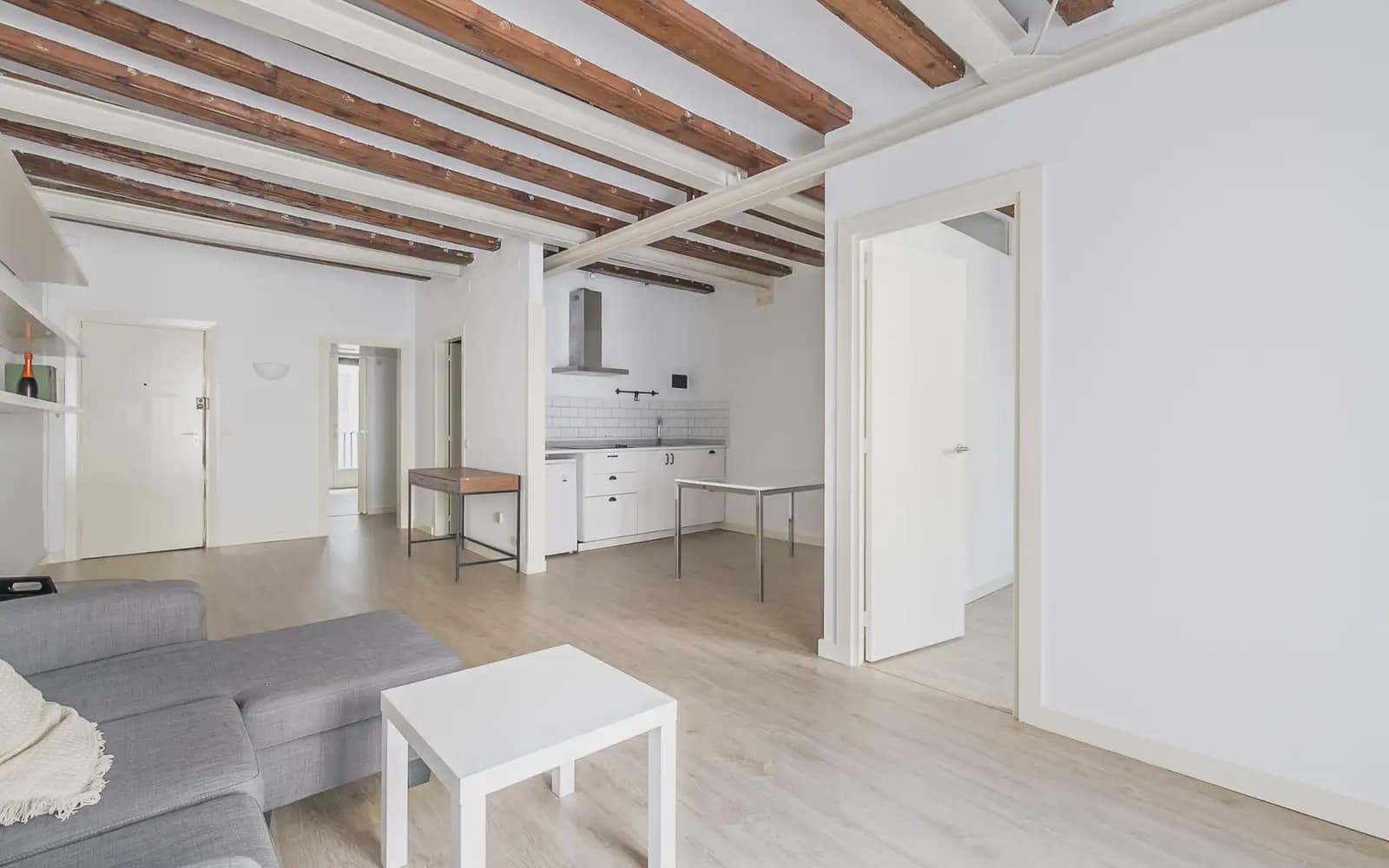 Appartement de 2 chambres à louer à Barcelone ville - 1 368 € (Ref: 10089929)