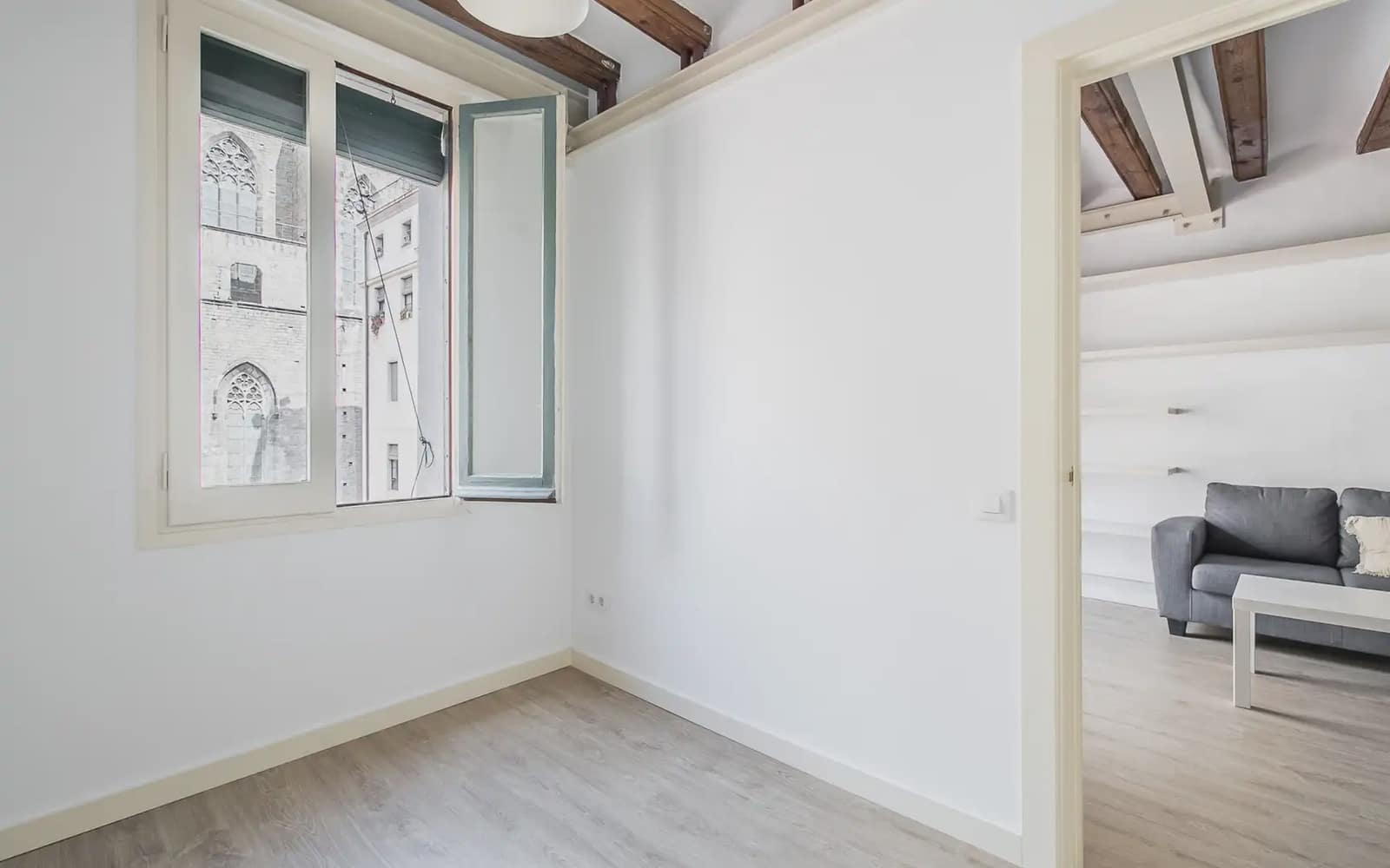 Appartement de 2 chambres à louer à Barcelone ville - 1 368 € (Ref: 10089929)