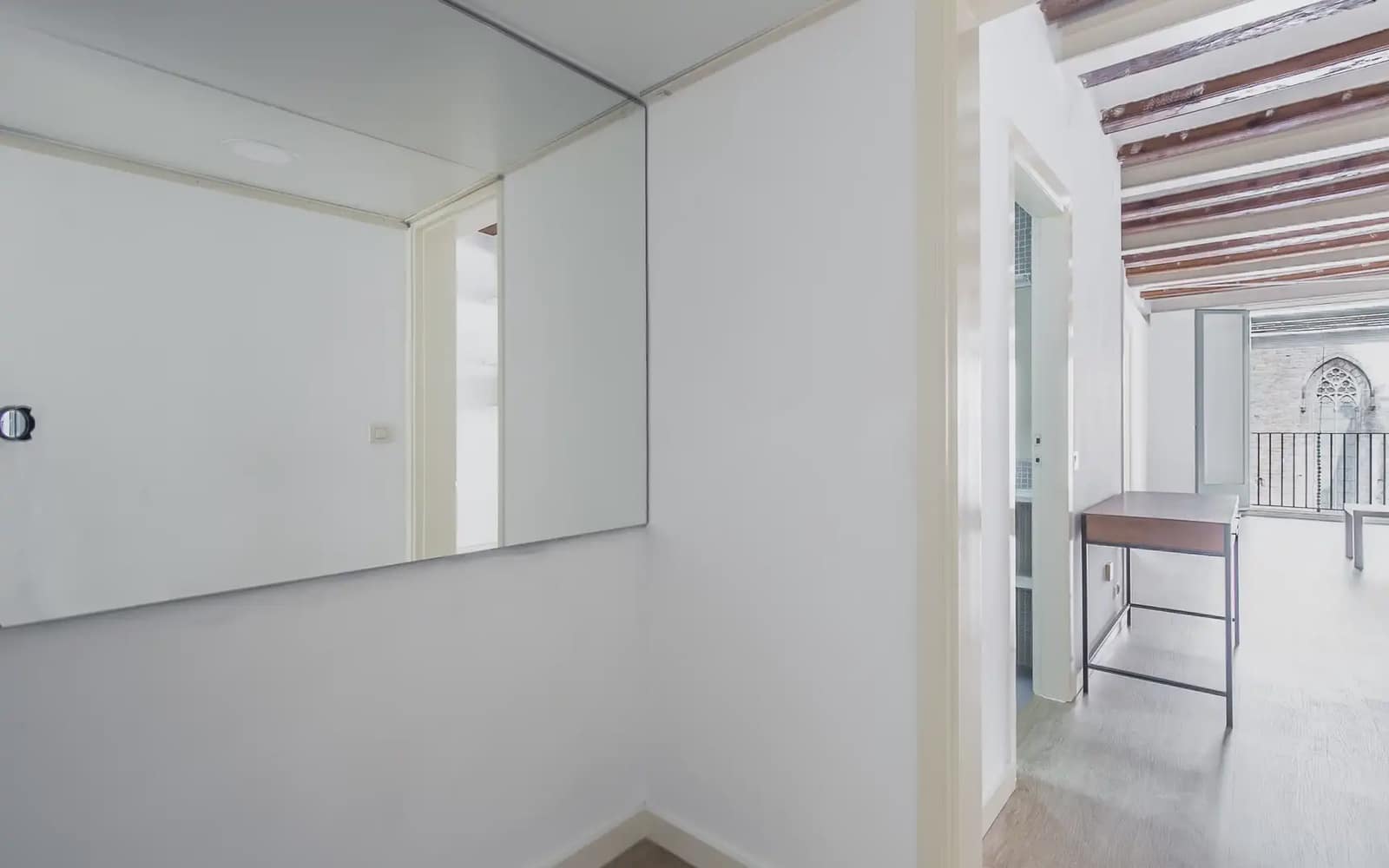Appartement de 2 chambres à louer à Barcelone ville - 1 368 € (Ref: 10089929)