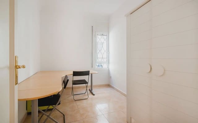 5 quarto Apartamento para arrendar em El Putxet i El Farró, Barcelona cidade - 1 943 € (Ref: 10093840)