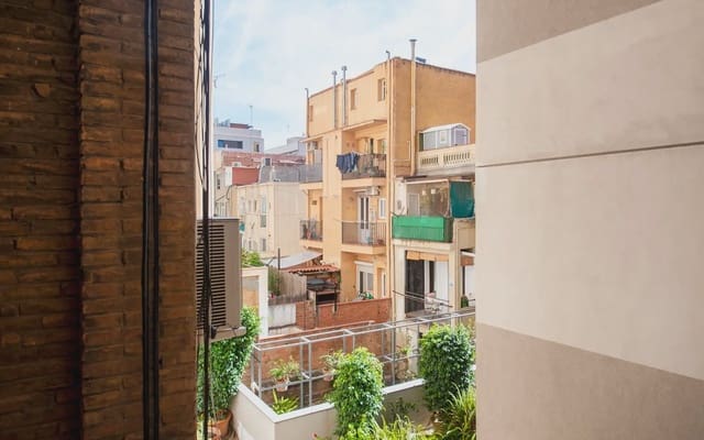 4 quarto Apartamento para venda em La Sagrada Família, Barcelona cidade - 630 000 € (Ref: 10098638)