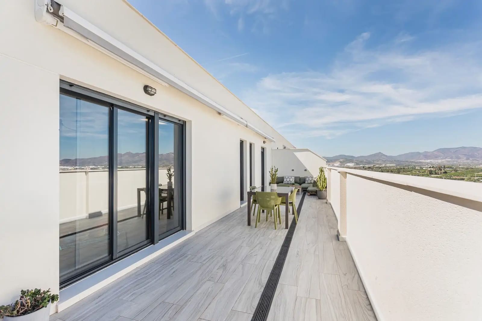 2 bedroom Penthouse for sale in Moncofa with pool garage - € 285,000 (Ref: 10101298)