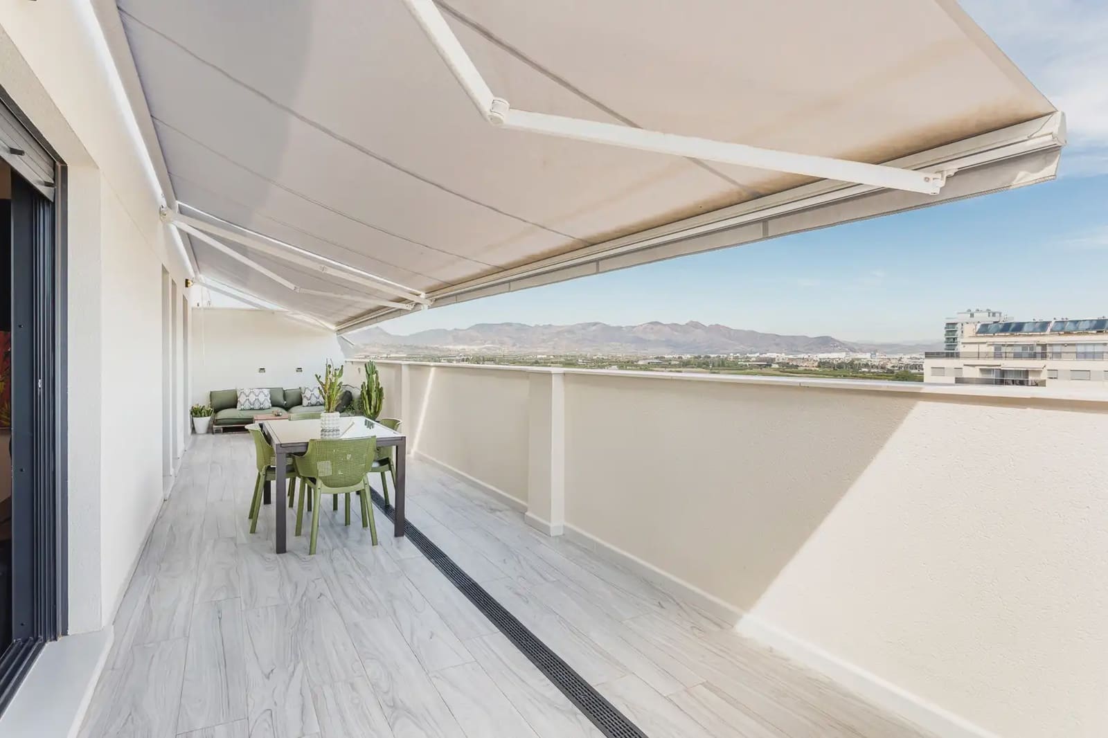 2 bedroom Penthouse for sale in Moncofa with pool garage - € 285,000 (Ref: 10101298)