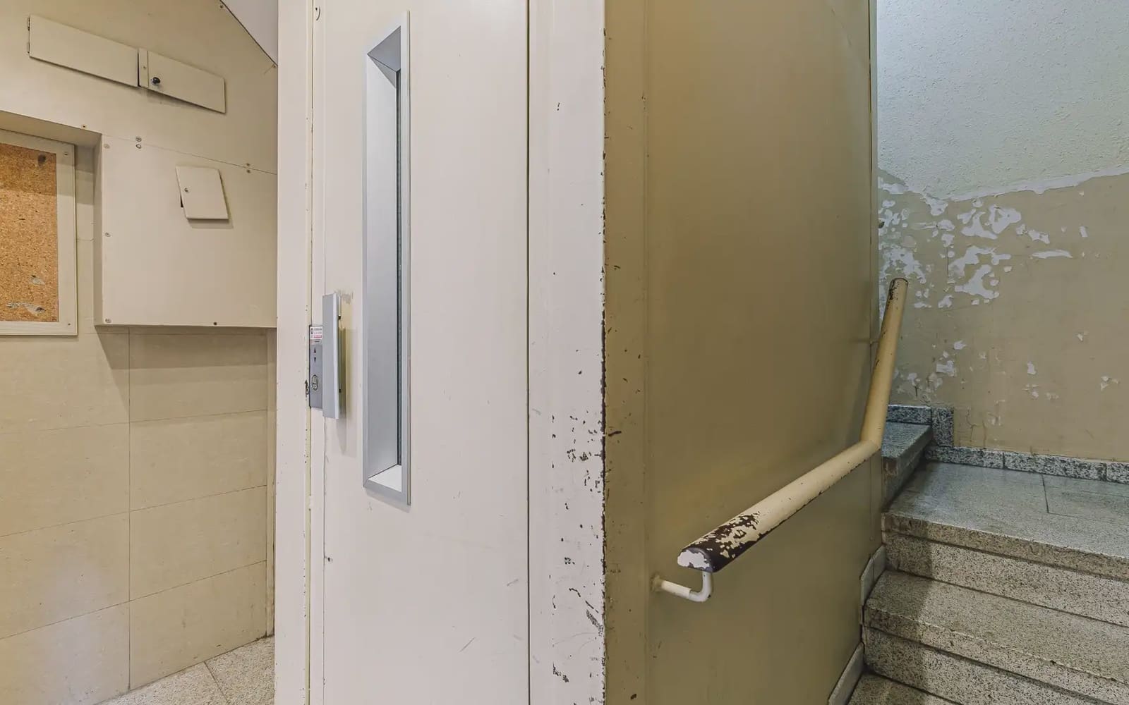 Piso de 3 habitaciones en Barcelona ciudad en venta - 340.000 € (Ref: 10104327)