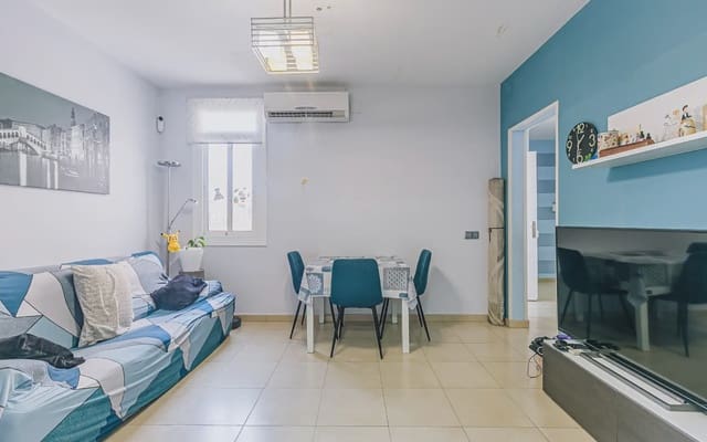 Piso de 3 habitaciones en El Poble Sec, Barcelona ciudad en venta - 340.000 € (Ref: 10104327)