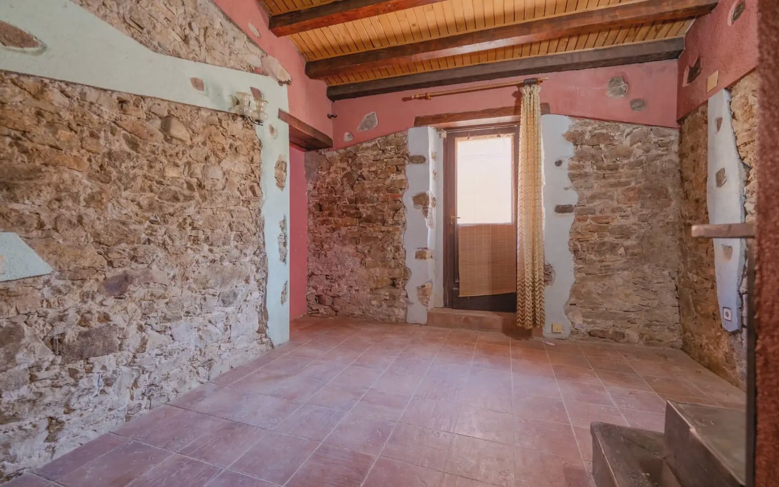 4 bedroom Townhouse for sale in Gualta - € 360,000 (Ref: 10106504)