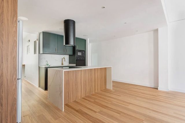 3 bedroom Flat for sale in Nou Moles, Valencia city with garage - € 523,000 (Ref: 10120936)
