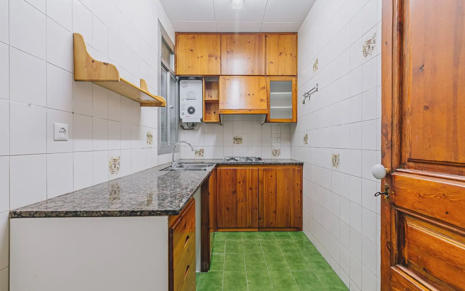 3 slaapkamer Flat te koop in Barcelona stad - € 399.000 (Ref: 10124671)