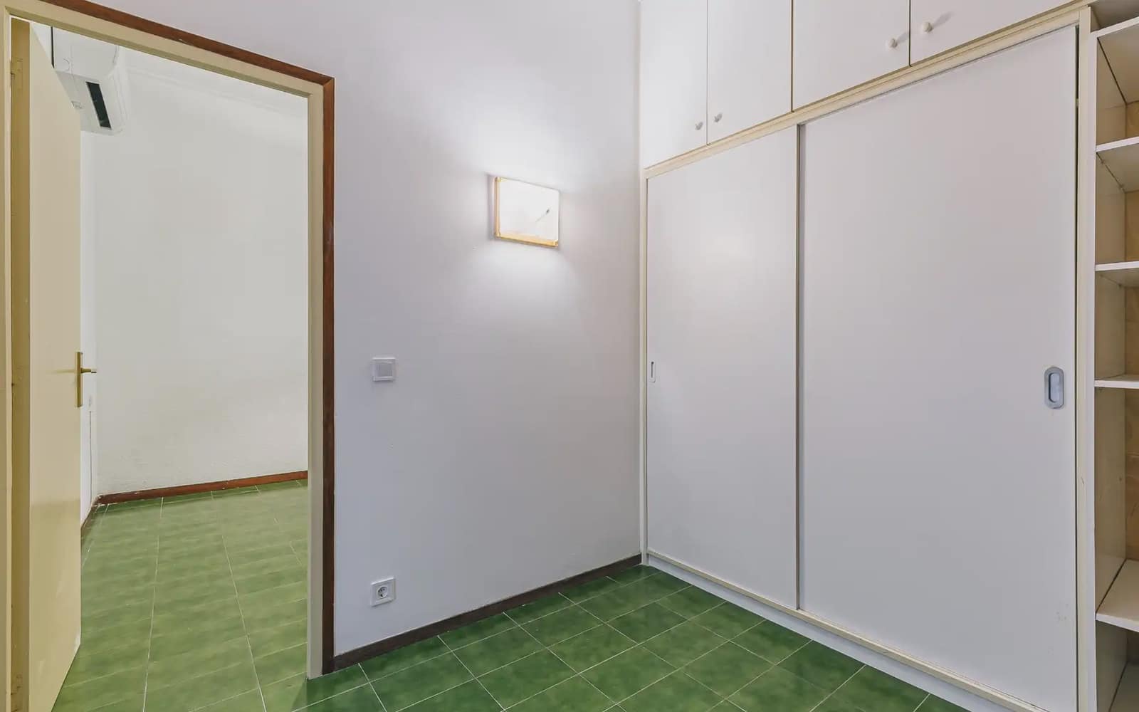 3 slaapkamer Flat te koop in Barcelona stad - € 399.000 (Ref: 10124671)