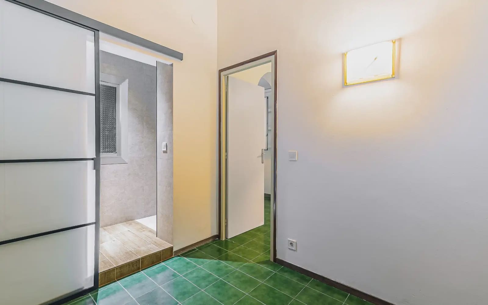 3 slaapkamer Flat te koop in Barcelona stad - € 399.000 (Ref: 10124671)