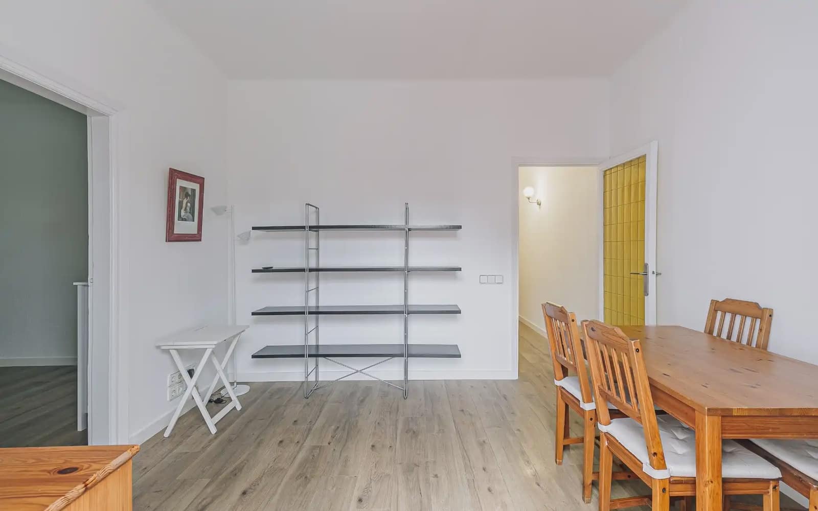 3 bedroom Penthouse for rent in Barcelona city - € 1,253 (Ref: 10135299)
