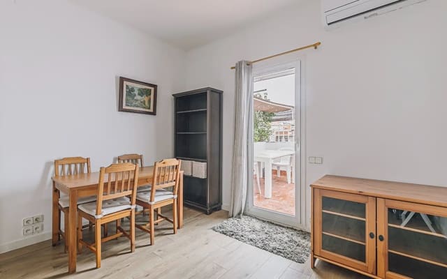3 Zimmer Penthouse zu vermieten in La Sagrada Família, Barcelona Stadt - 1.253 € (Ref: 10135299)