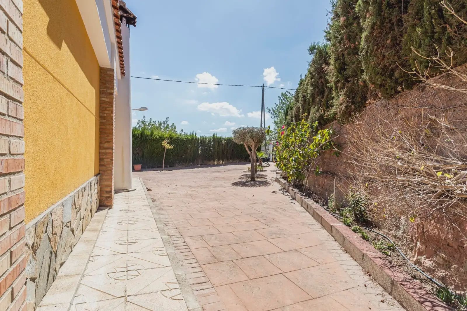 4 slaapkamer Villa te koop in Benisano met zwembad garage - € 345.000 (Ref: 10136444)