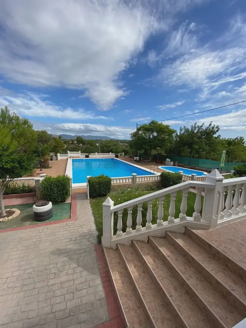 4 bedroom Villa for sale in Benisano with pool garage - € 345,000 (Ref: 10136444)