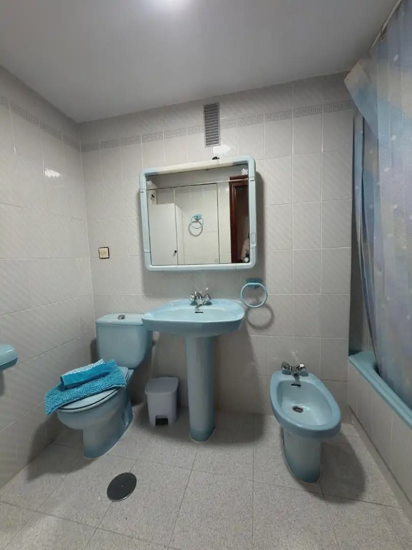 4 bedroom Flat for sale in Torrevieja with garage - € 240,000 (Ref: 10138861)