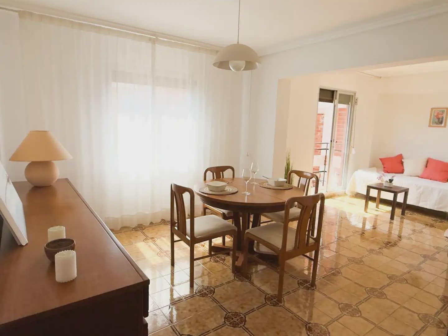 2 makuuhuone Asunto myytävänä paikassa Valencia kaupunki - 215 000 € (Ref: 10142683)