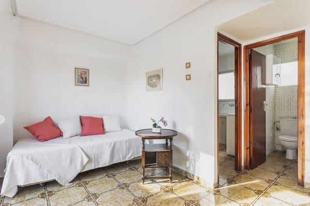 Piso de 2 habitaciones en Aiora, València ciudad en venta - 215.000 € (Ref: 10142683)