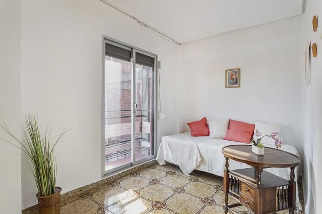 Piso de 2 habitaciones en Aiora, València ciudad en venta - 215.000 € (Ref: 10142683)