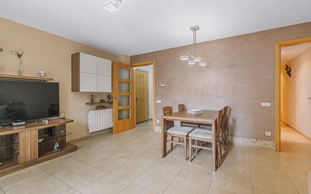 3 soveværelse Lejlighed til salg i Canet de Mar - € 310.000 (Ref: 10147954)