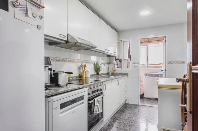 3 makuuhuone Asunto myytävänä paikassa Vilamarxant / Villamarchante mukana 
autotalli - 159 000 € (Ref: 10147955)