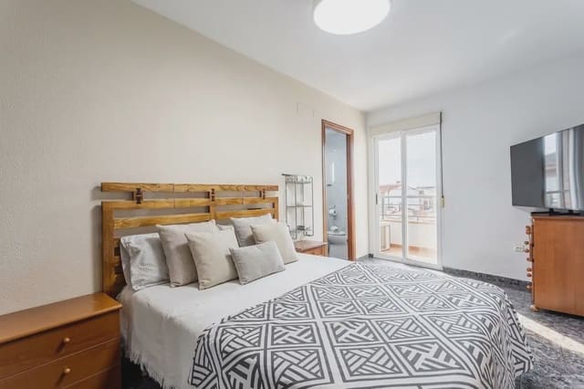3 sypialnia Mieszkanie na sprzedaż w Vilamarxant / Villamarchante z garażem - 159 000 € (Ref: 10147955)