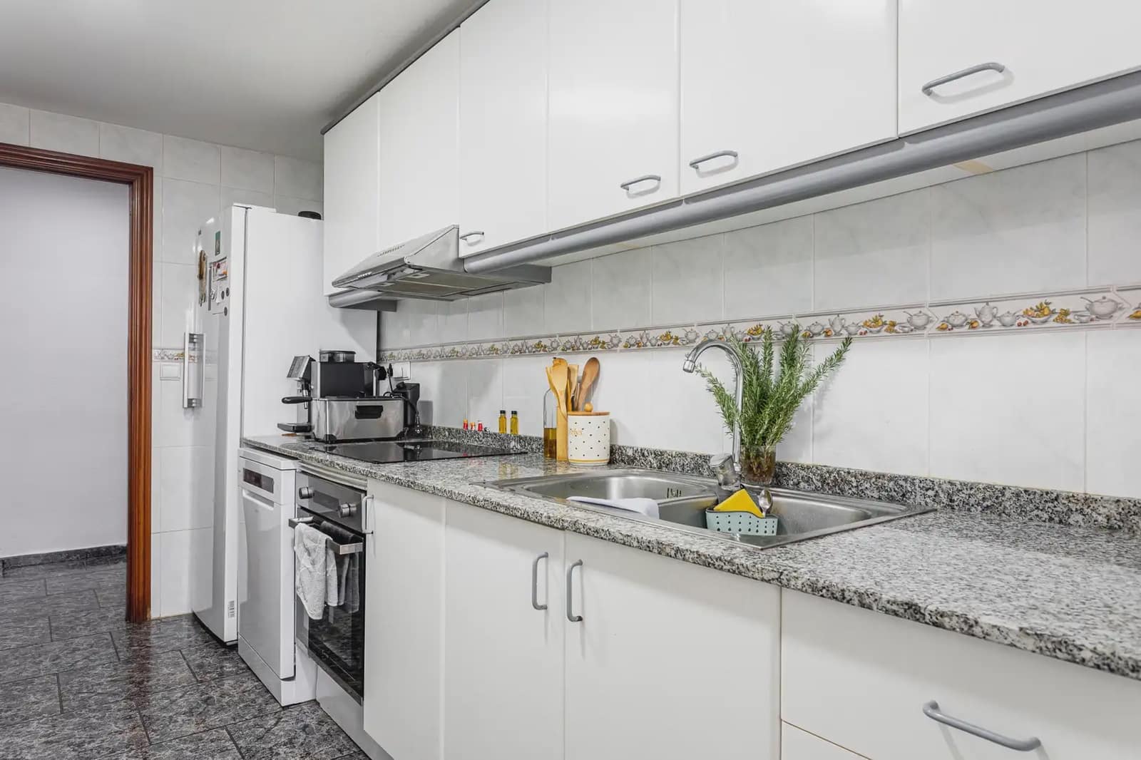 3 sypialnia Mieszkanie na sprzedaż w Vilamarxant / Villamarchante z garażem - 159 000 € (Ref: 10147955)