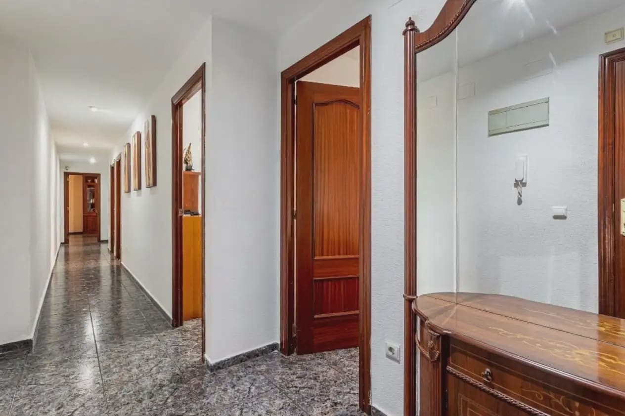 3 Zimmer Wohnung zu verkaufen in Vilamarxant / Villamarchante mit Garage - 159.000 € (Ref: 10147955)