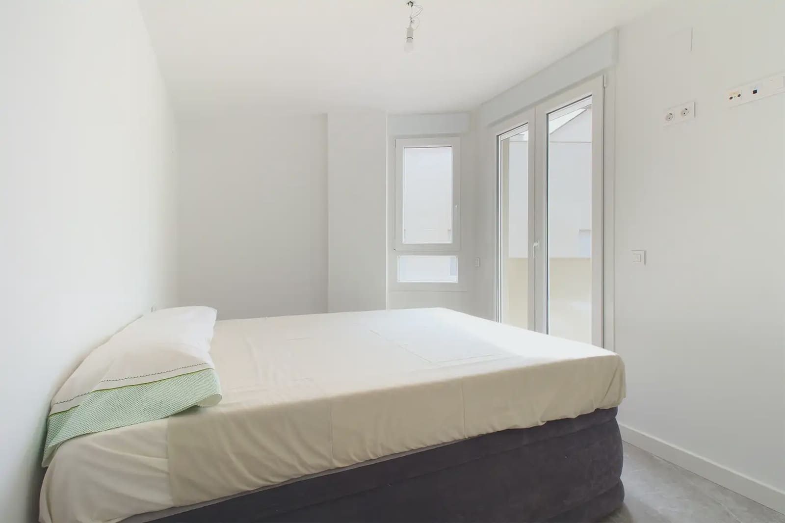 3 soveværelse Penthouse til salg i Albacete by med swimmingpool - € 389.000 (Ref: 10148144)