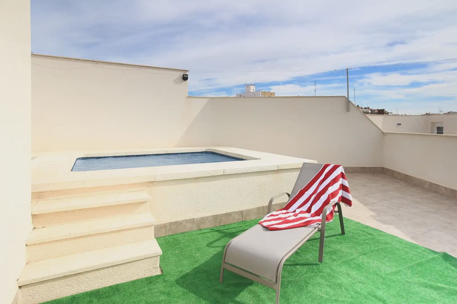 3 soveværelse Penthouse til salg i Albacete by med swimmingpool - € 389.000 (Ref: 10148144)