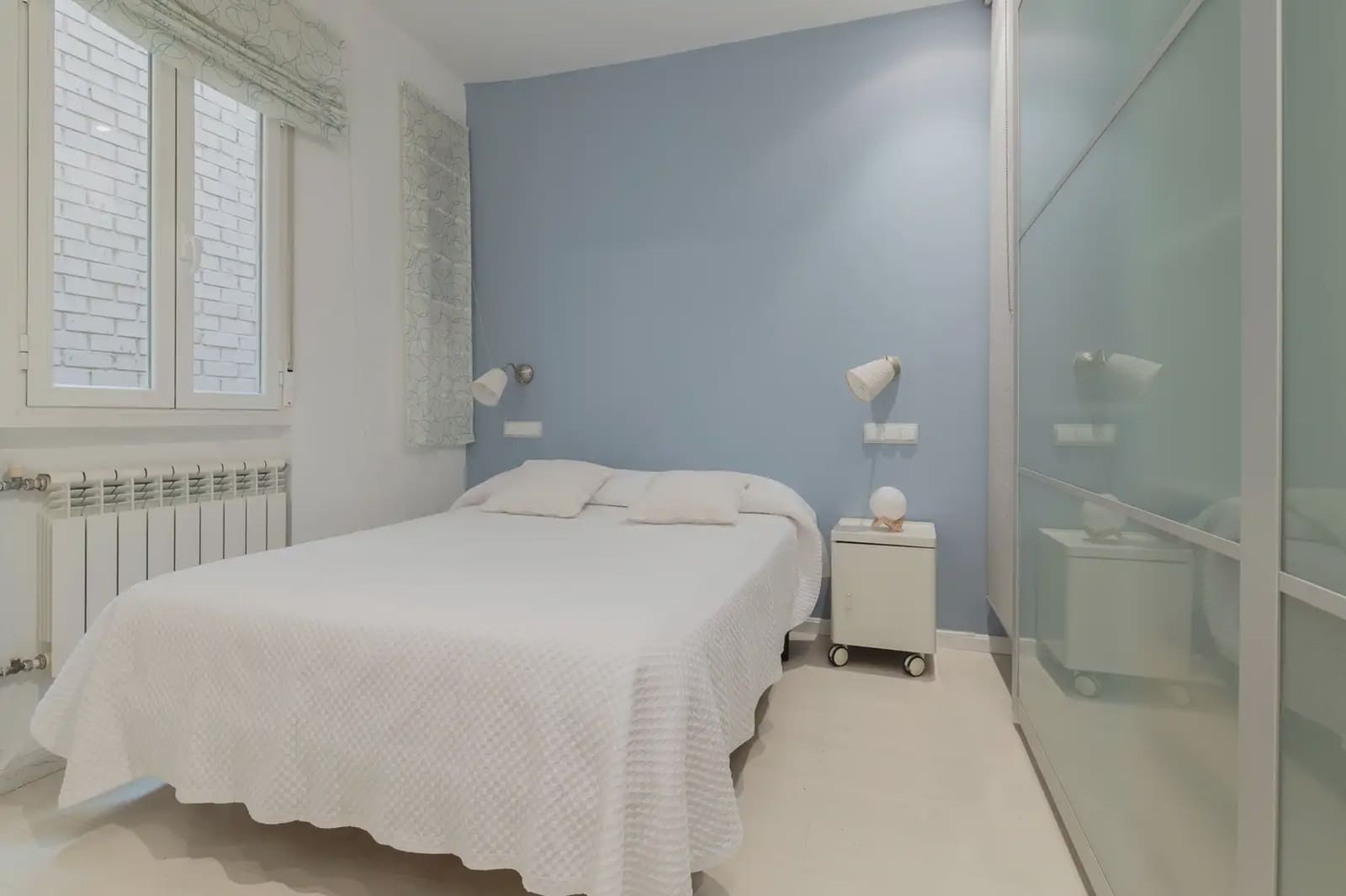 2 bedroom Flat for rent in Madrid city - € 1,400 (Ref: 10154349)