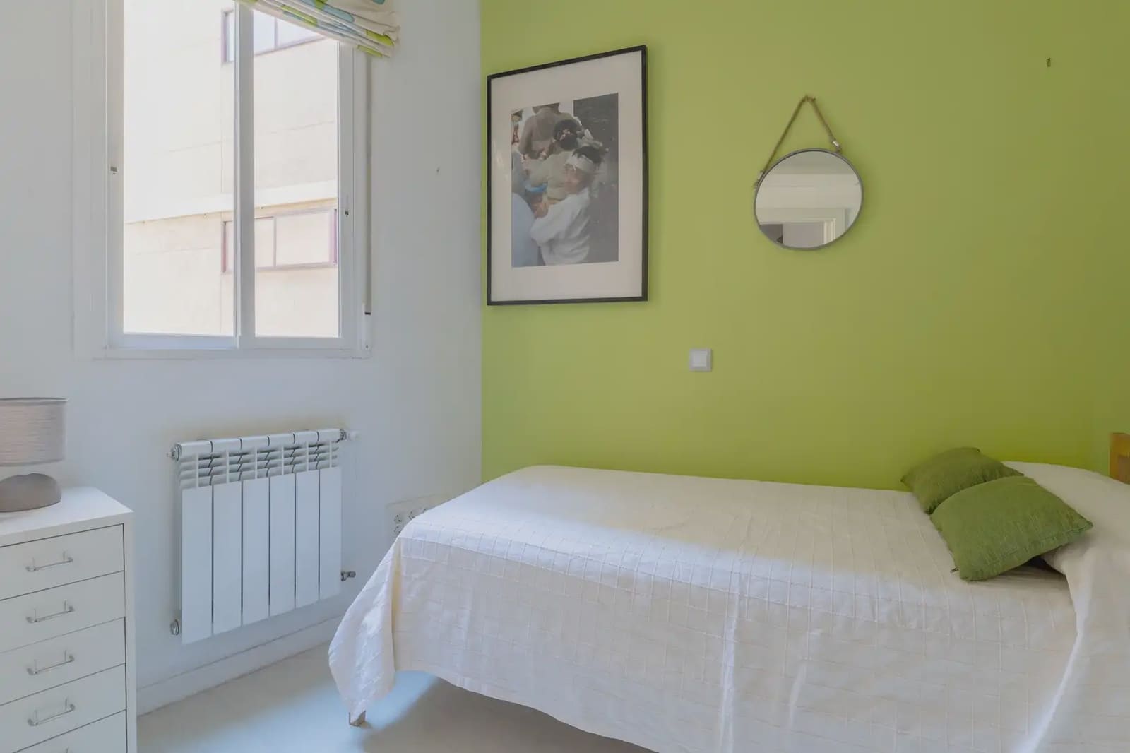 2 bedroom Flat for rent in Madrid city - € 1,400 (Ref: 10154349)