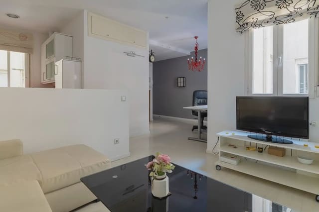 2 sovrum Lägenhet att hyra i Palos de Moguer, Madrid stad - 1 400 € (Ref: 10154349)