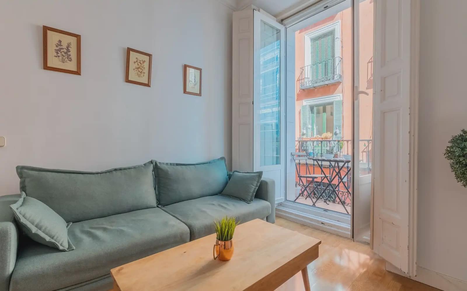 2 Zimmer Wohnung zu vermieten in Madrid Stadt - 1.700 € (Ref: 10156826)