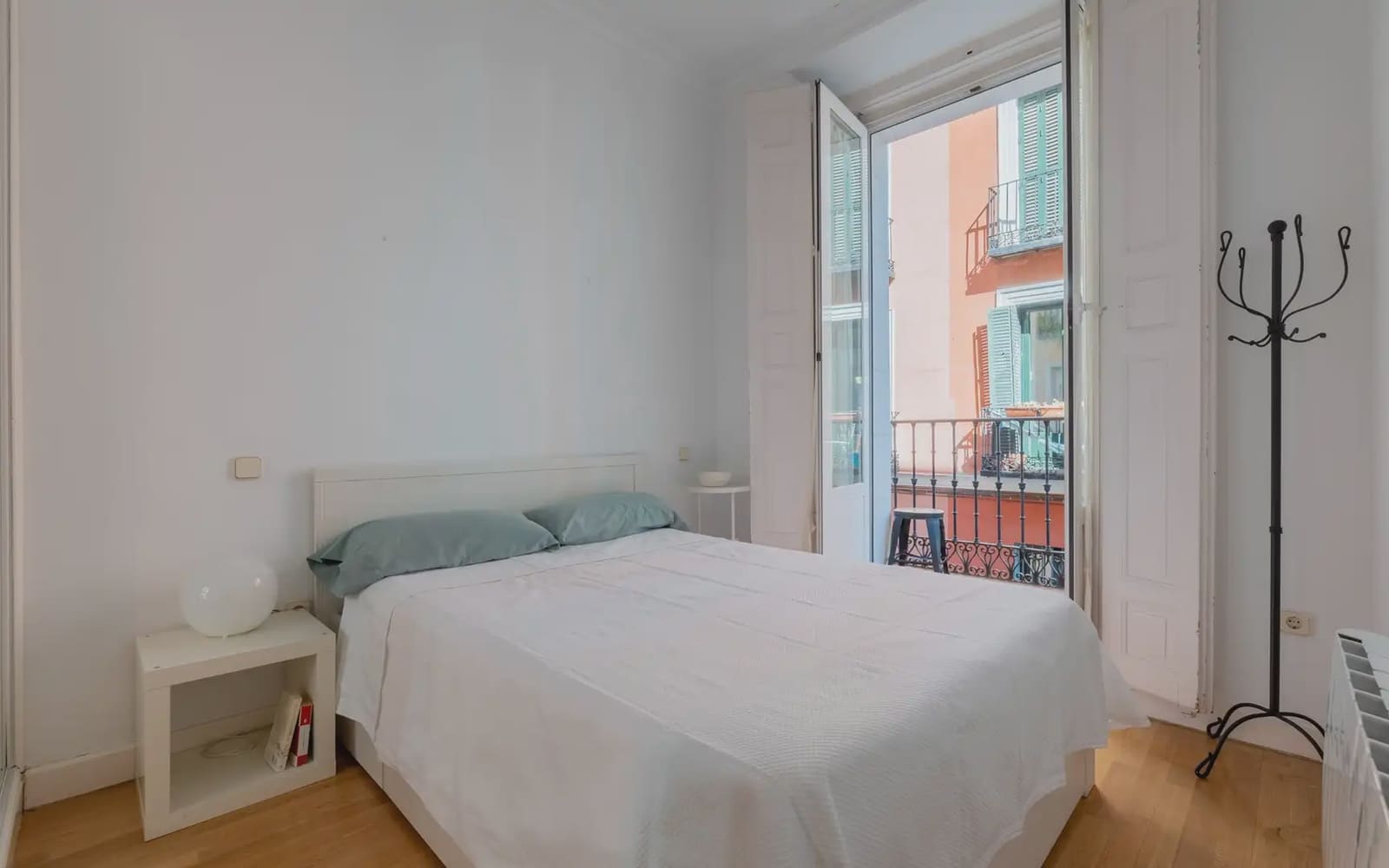 2 Zimmer Wohnung zu vermieten in Madrid Stadt - 1.700 € (Ref: 10156826)