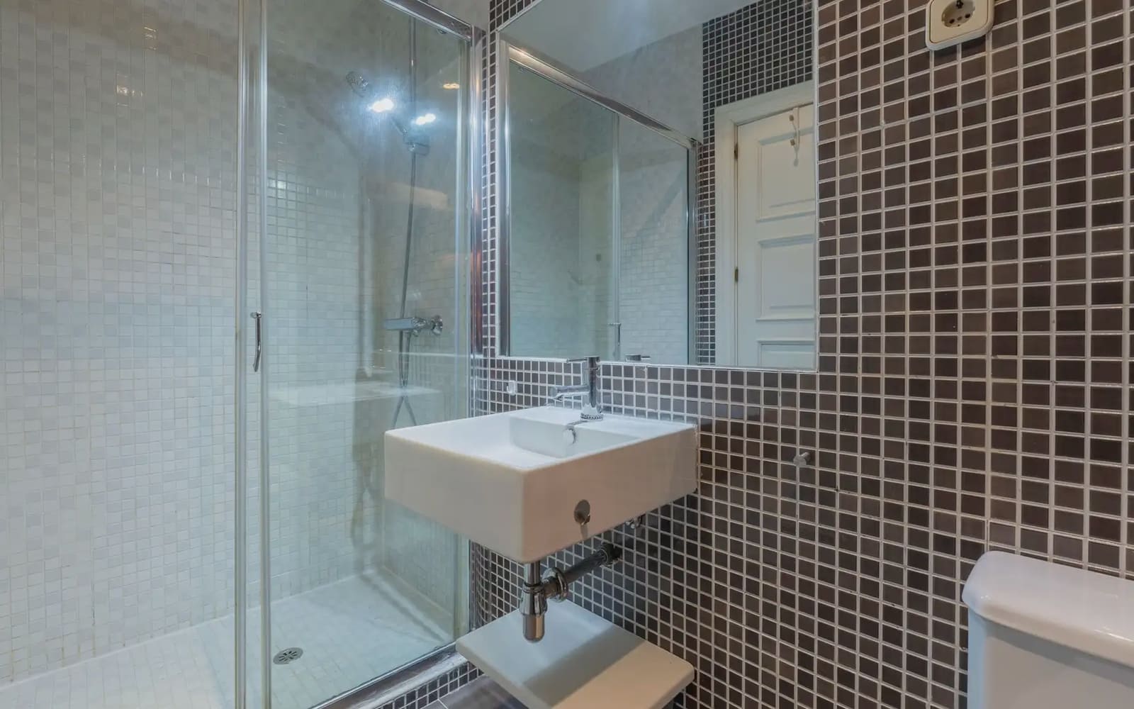 2 Zimmer Wohnung zu vermieten in Madrid Stadt - 1.700 € (Ref: 10156826)