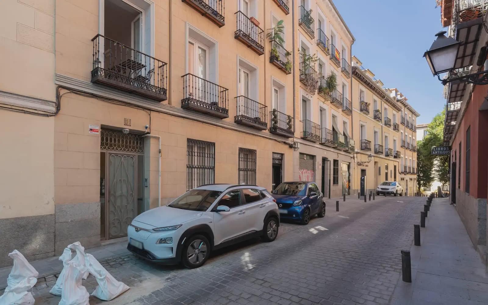2 Zimmer Wohnung zu vermieten in Madrid Stadt - 1.700 € (Ref: 10156826)