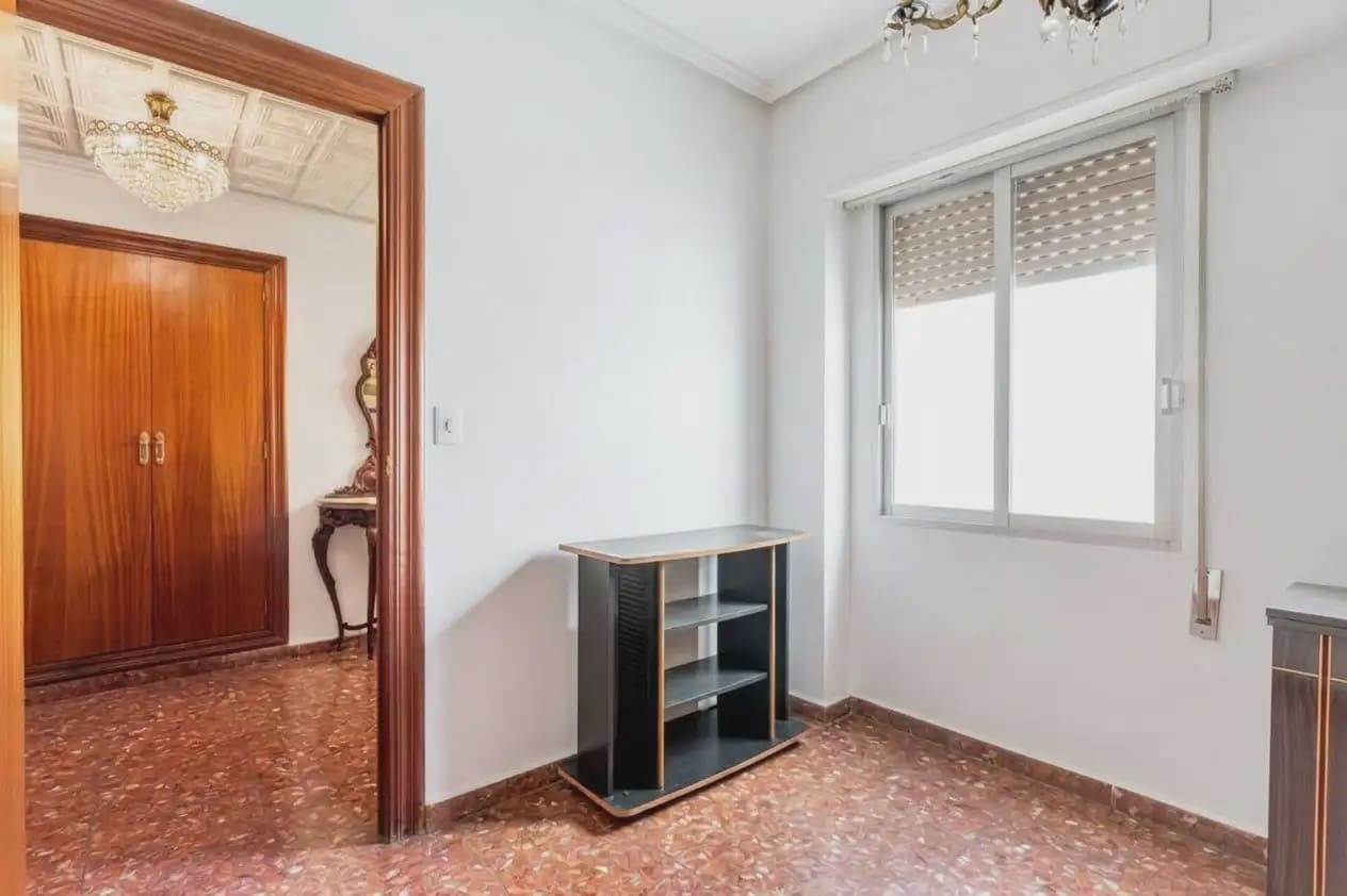 6 Zimmer Wohnung zu verkaufen in Valencia Stadt - 685.000 € (Ref: 10156828)
