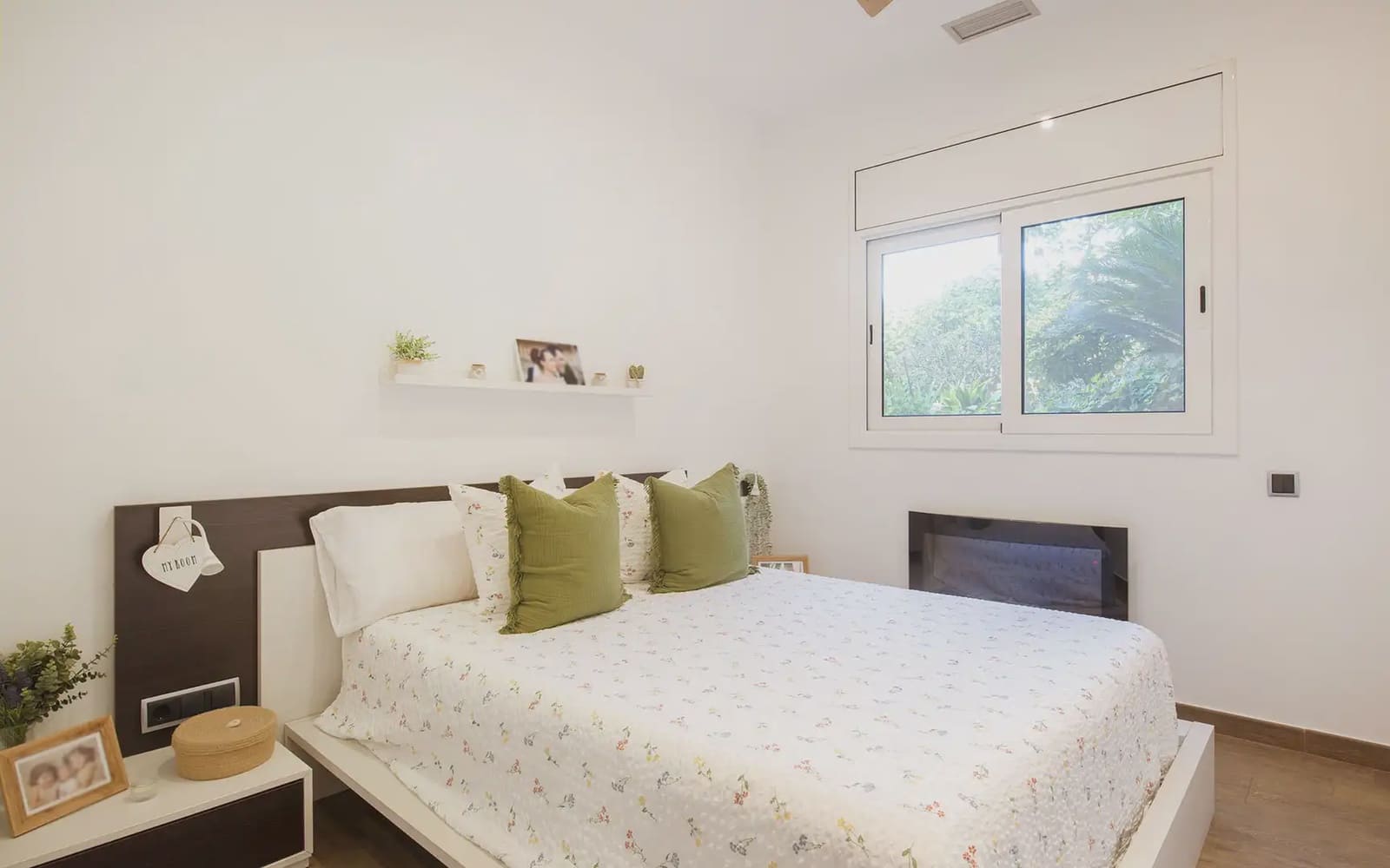 7 bedroom Villa for sale in Sant Fost de Campsentelles with garage - € 890,000 (Ref: 10160307)